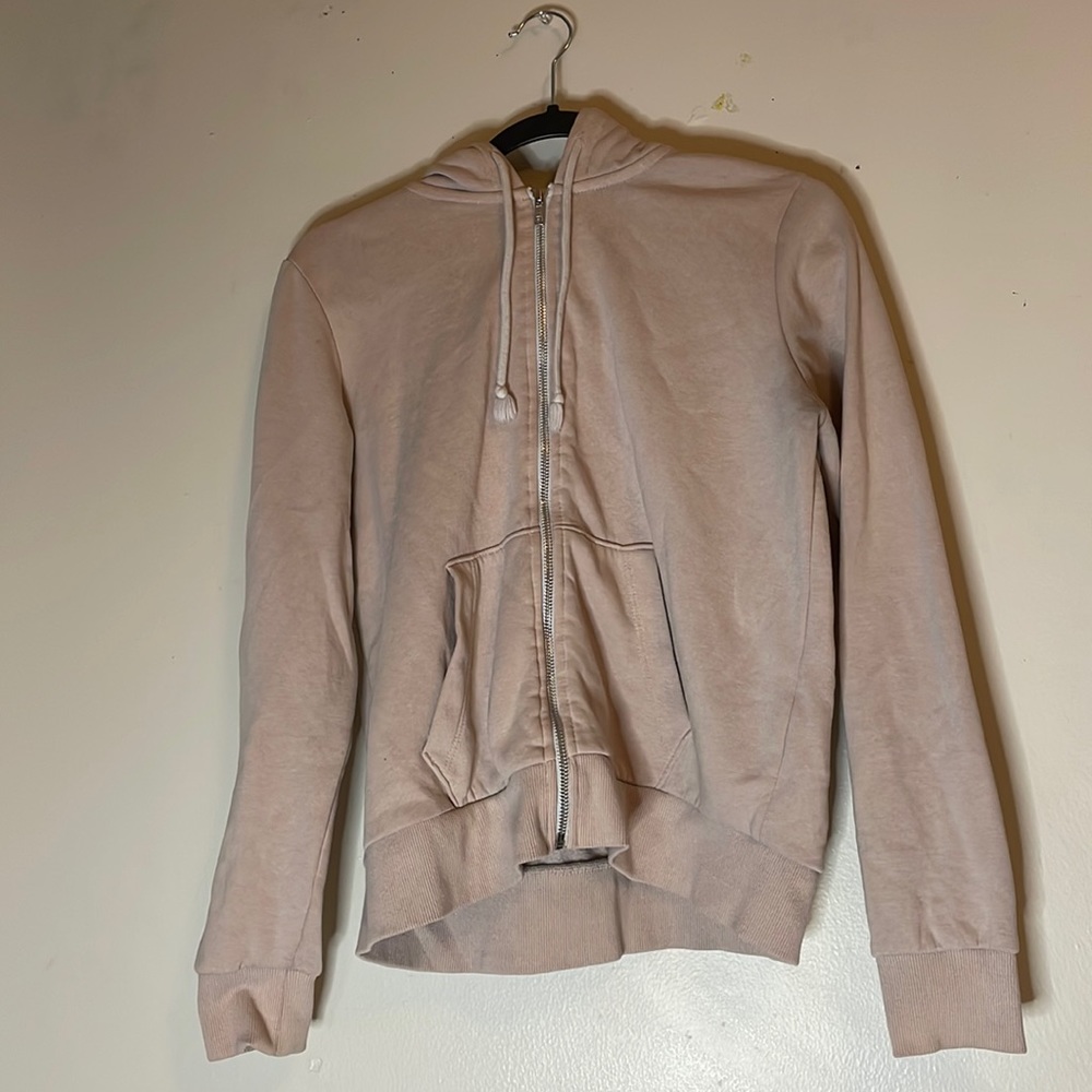 Light pink sweater!